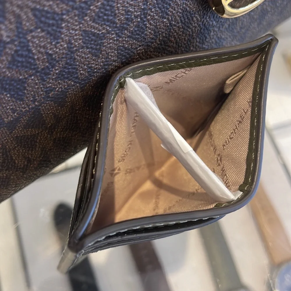 MICHAEL KORS Reed Large Pebbled Leather Card Holder Case Wallet COLOR:OLIVE NWT